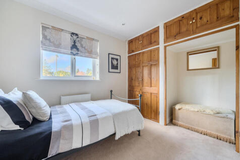 1370688-34-68fb67...