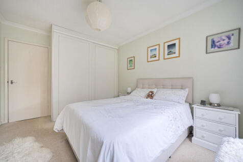 1375227-39-690b2a...