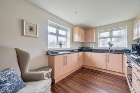 1375630-20-690dc7...