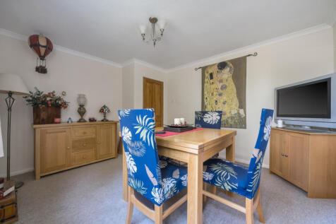 1381173-15-691af9...