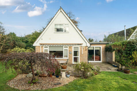 1381173-5-691af70...