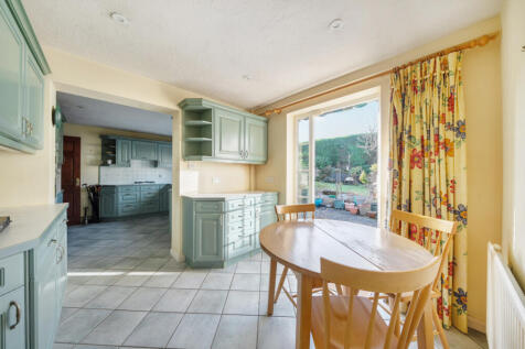 1393391-8-69453b1...