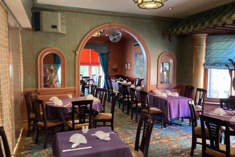 RESTAURANT/BAR