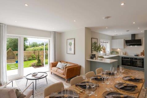 Kitchen/Diner/Family
