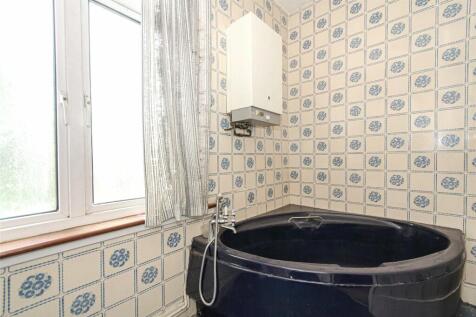 Bedroom 3 En-Suite A