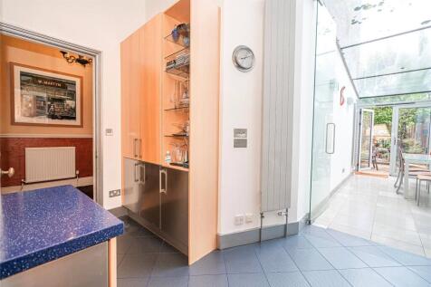 Kitchen E