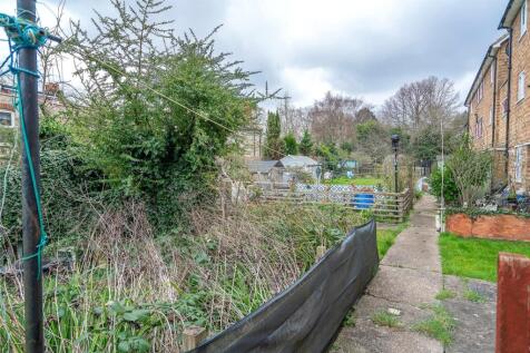 Communal Gardens B