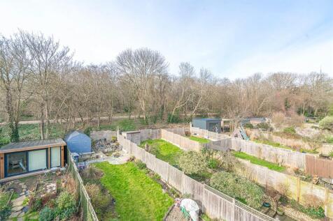 Terrace Views B