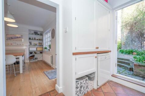 Kitchen B