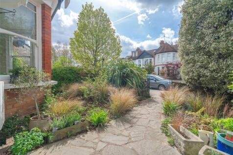 Front Garden B