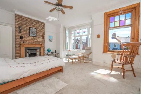 Bedroom 1 A