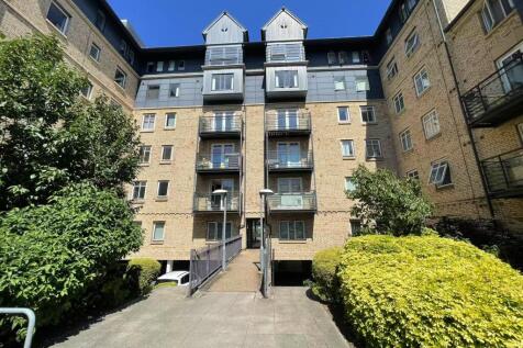 Property Image 4