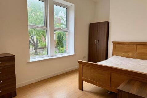 Bedroom One.jpg