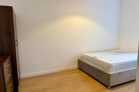 Bedroom Two.jpg