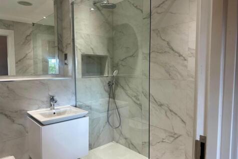 Ensuite.jpg