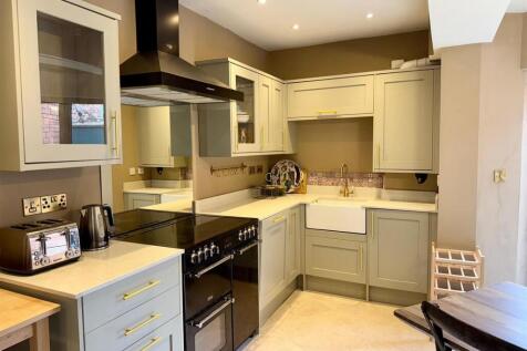 Kitchen 3.jpg