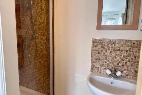 Ensuite.jpg