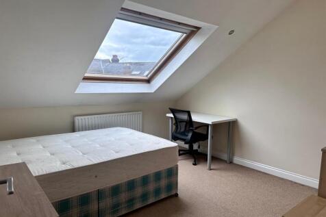 Bedroom Three.jpg