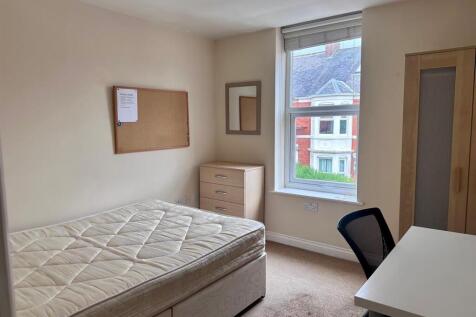 Bedroom Two.jpg