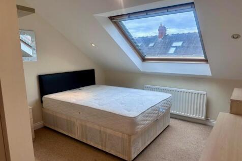 Bedroom Six.jpg