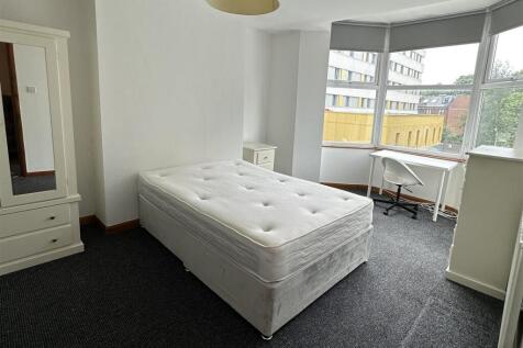 Bedroom.jpg