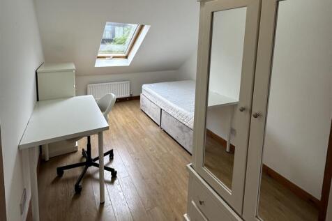Bedroom.jpg