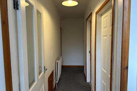 Hallway.jpg