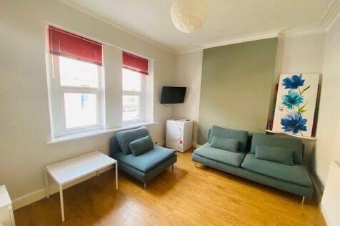 6 Bedroom Student Accommodation.