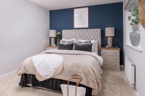 There&#39;s plenty of storage space with a second double bedroom