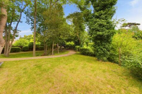 Exclusive residents garden