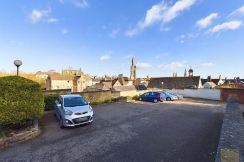 Views over Stamford