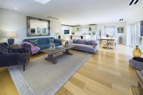 Open plan living, dining, kitchen area