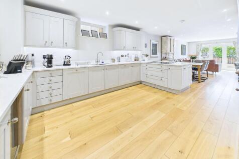 Kitchen / Dining / Living Room
