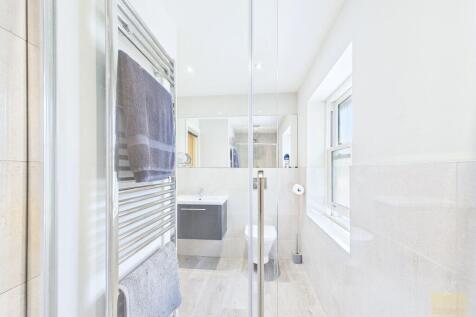 Bedroom 4 En-Suite