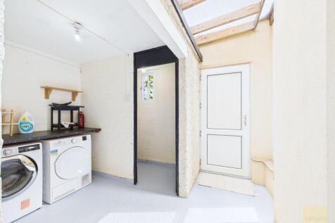 Laundry / Utility Room