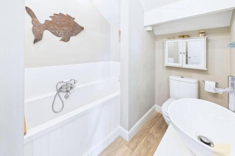 Bedroom 2 En Suite