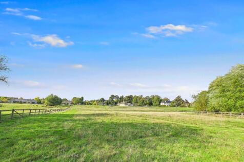 Field View Towards The House