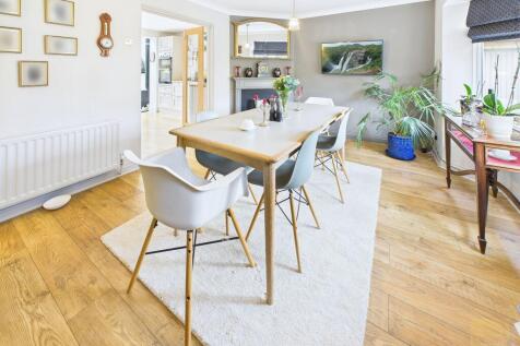 (Lounge) Dining Room