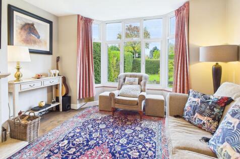 Living Room Bay Window