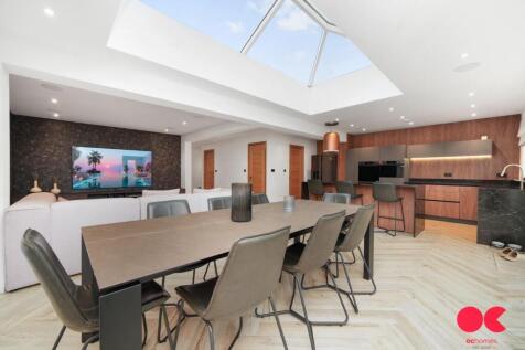 Photo 11-11-2025, 13 57 04.jpg