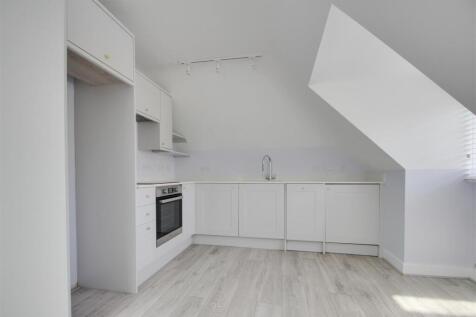 Open Plan Lounge Kitchen