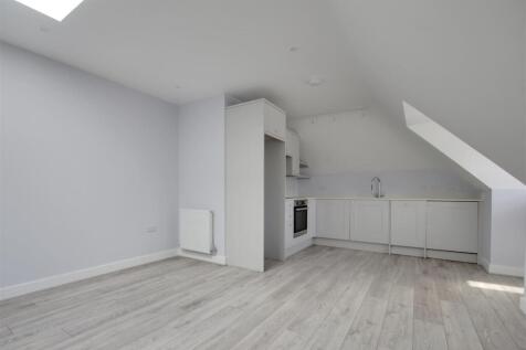Open Plan Lounge Kitchen