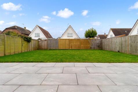 9 Maytree Close-029.jpg