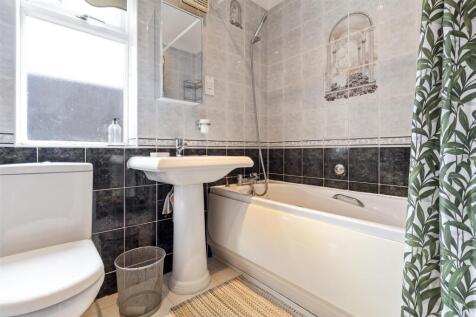 12 Hangleton Way-004.JPG