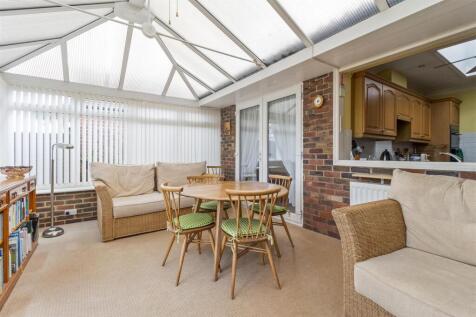 12 Hangleton Way-011.JPG