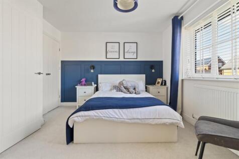 7 Acacia Avenue_013.JPG