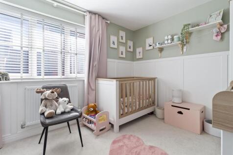 7 Acacia Avenue_009.JPG