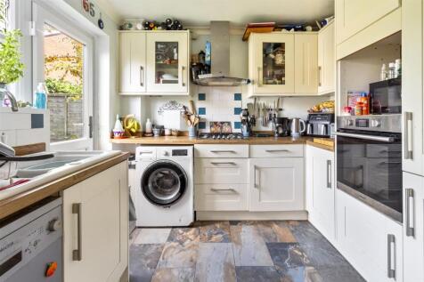 65 Southfields Road_006.JPG