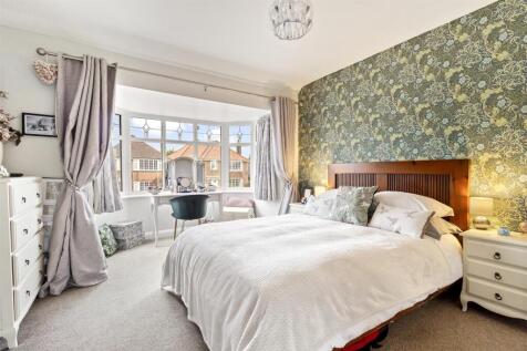 St Marys Close,89-019.JPG