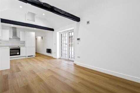 Open Plan Lounge Kitchen
